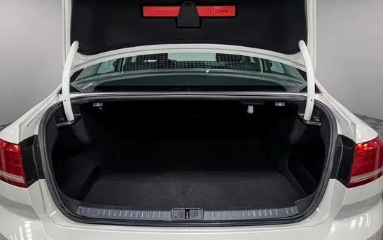 Volkswagen Passat 1.40 робот, фото №1