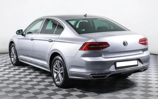 Volkswagen Passat 1.80 робот, фото №1