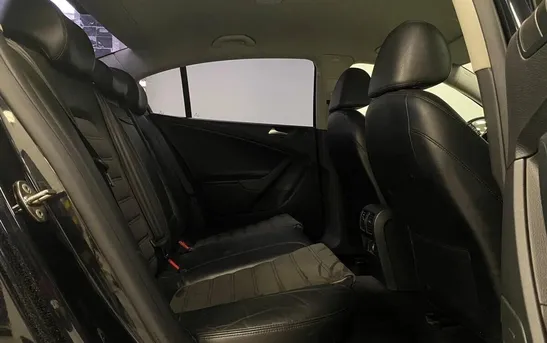 Volkswagen Passat 1.80 робот, фото №1