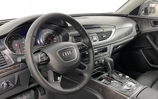 Audi A6 2.00 робот, фото №1