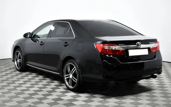 Toyota Camry 2.50 автомат, фото №1