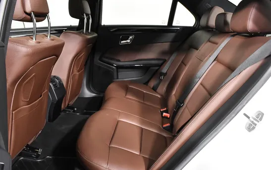 Mercedes-Benz E-Класс 3.50 автомат, фото №1