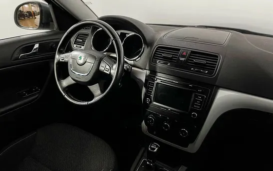 Skoda Yeti 1.40 робот, фото №1