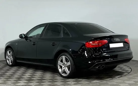 Audi A4 2.00 вариатор, фото №1