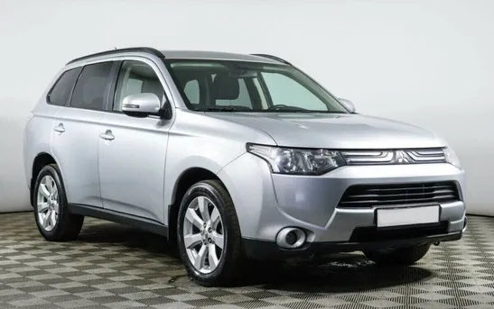 Mitsubishi Outlander 2.00 вариатор, фото №1