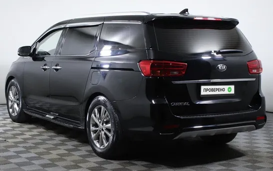 Kia Carnival 2.20 автомат, фото №1