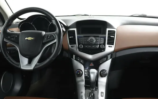 Chevrolet Cruze 1.80 автомат, фото №1