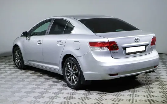 Toyota Avensis 1.80 вариатор, фото №1