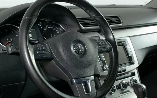 Volkswagen Passat 1.80 робот, фото №1