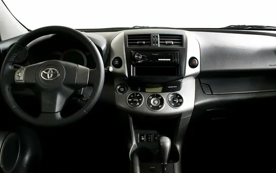 Toyota RAV4 2.00 автомат, фото №1