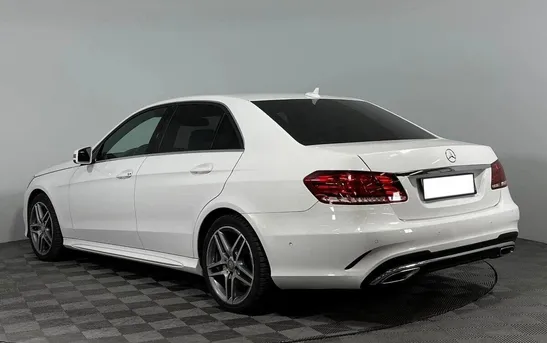 Mercedes-Benz E-Класс 2.00 автомат, фото №1