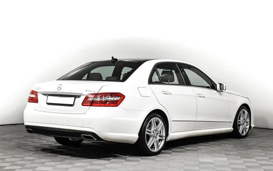 Mercedes-Benz E-Класс 3.50 автомат, фото №1