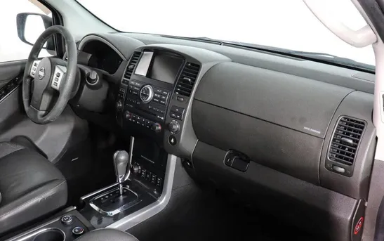 Nissan Pathfinder 3.00 автомат, фото №1