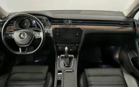 Volkswagen Passat 1.40 робот, фото №1