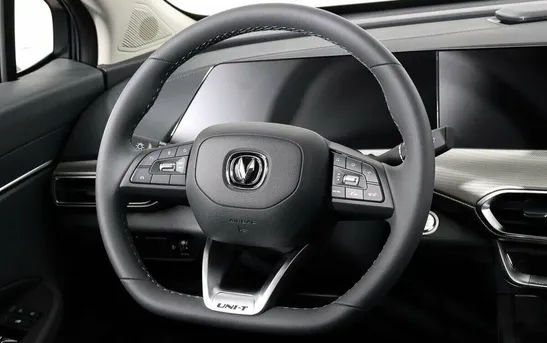 Changan UNI-T 1.50 робот, фото №1