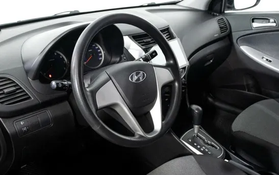 Hyundai Solaris 1.60 автомат, фото №1