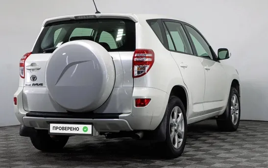 Toyota RAV4 2.00 вариатор, фото №1
