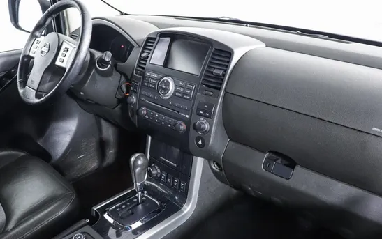 Nissan Pathfinder 3.00 автомат, фото №1