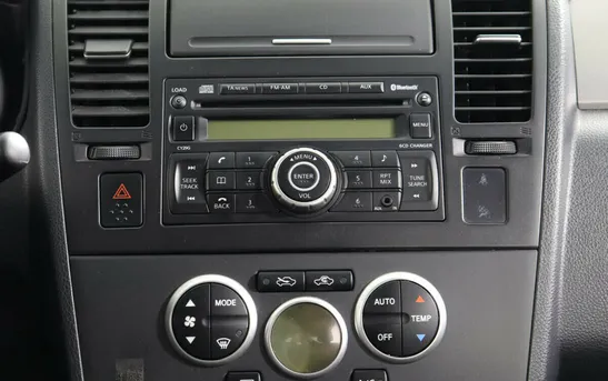 Nissan Tiida 1.60 механика, фото №1