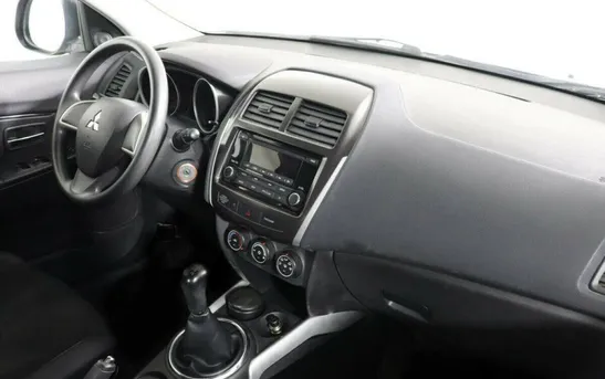 Mitsubishi ASX 1.60 механика, фото №1