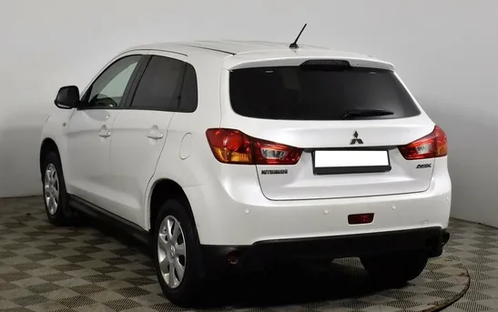 Mitsubishi ASX 1.60 механика, фото №1