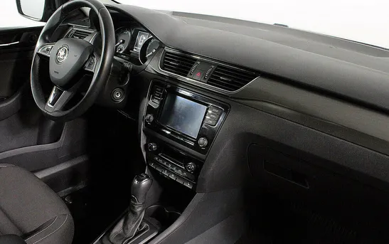 Skoda Rapid 1.40 робот, фото №1