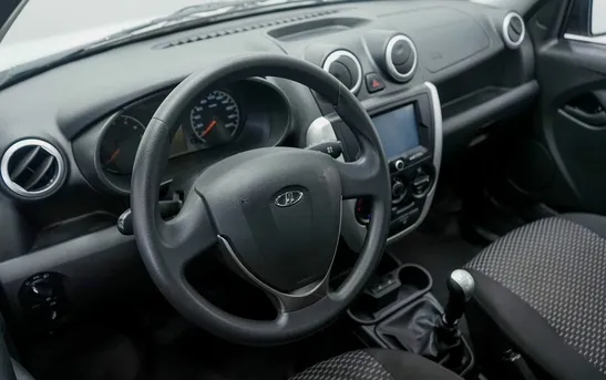 Lada (ВАЗ) Granta 1.60 механика, фото №1