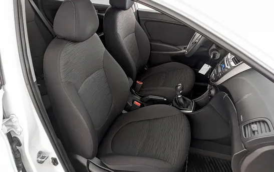 Hyundai Solaris 1.60 механика, фото №1