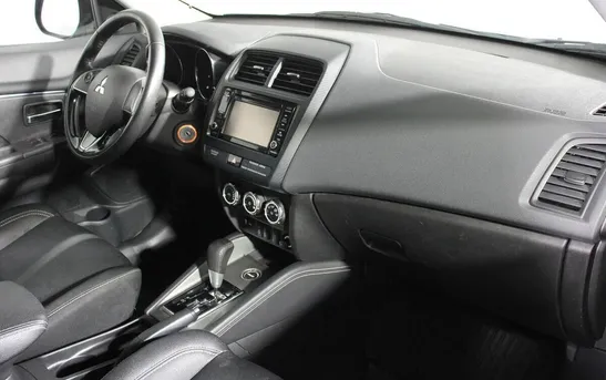 Mitsubishi ASX 2.00 вариатор, фото №1