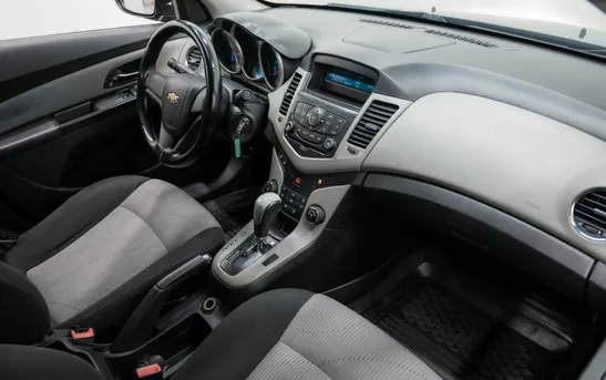 Chevrolet Cruze 1.60 автомат, фото №1