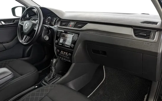 Skoda Rapid 1.40 робот, фото №1