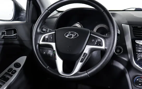 Hyundai Solaris 1.60 механика, фото №1