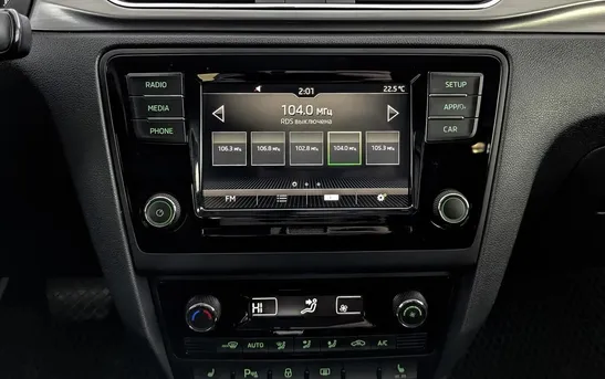 Skoda Rapid 1.40 робот, фото №1