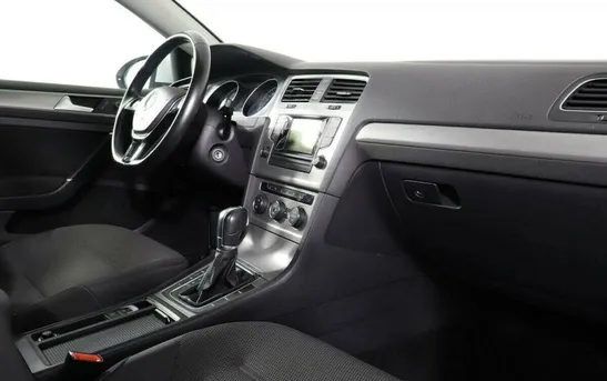 Volkswagen Golf 1.40 робот, фото №1