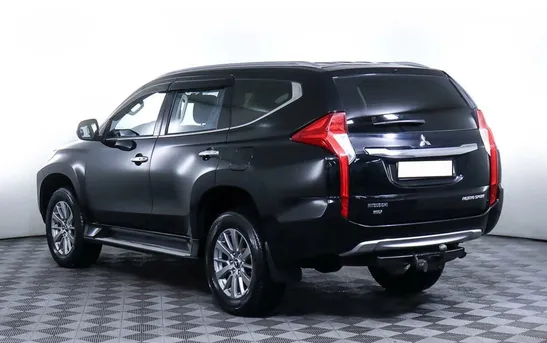 Mitsubishi Pajero Sport 2.40 автомат, фото №1
