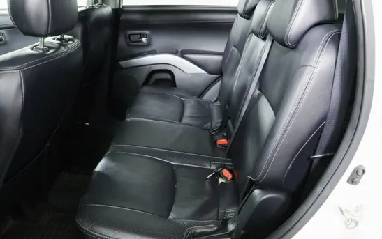 Mitsubishi Outlander 2.00 вариатор, фото №1