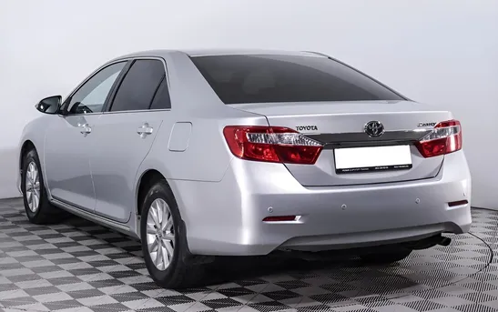 Toyota Camry 2.00 автомат, фото №1