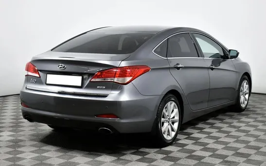 Hyundai i40 2.00 автомат, фото №1