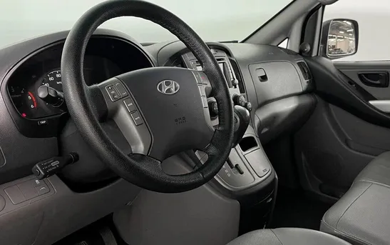 Hyundai Grand Starex 2.50 автомат, фото №1