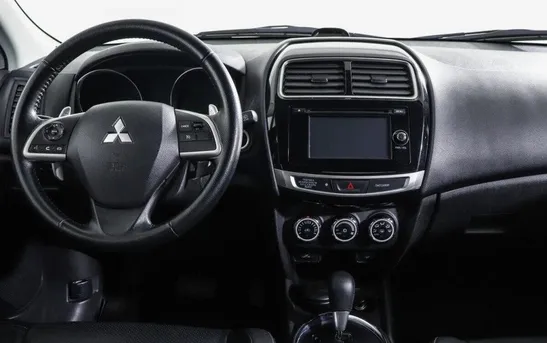 Mitsubishi ASX 1.80 вариатор, фото №1