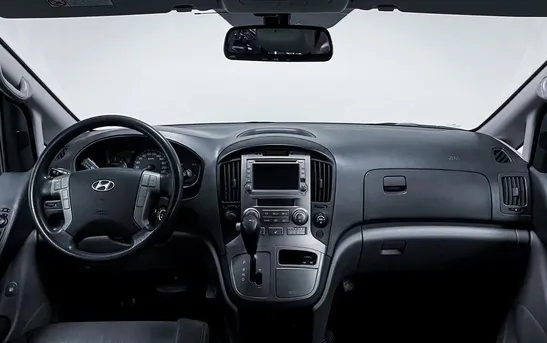 Hyundai Grand Starex 2.50 автомат, фото №1