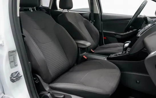 Ford Focus 1.60 робот, фото №1