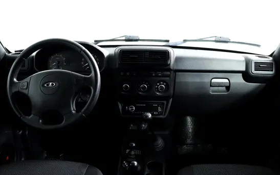 Lada (ВАЗ) Niva Legend 1.70 механика, фото №1