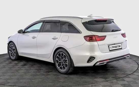 Kia Ceed 1.50 робот, фото №1