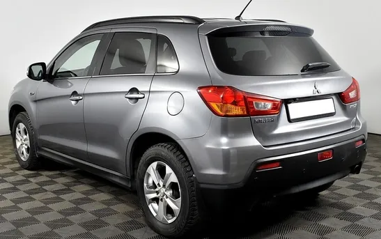 Mitsubishi ASX 1.80 вариатор, фото №1