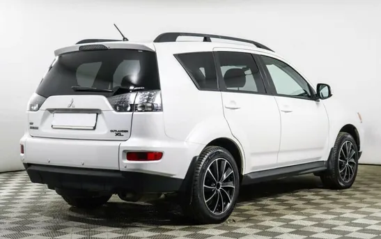 Mitsubishi Outlander 2.00 вариатор, фото №1