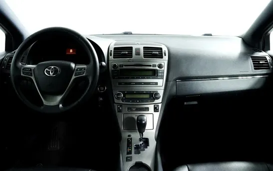Toyota Avensis 1.80 вариатор, фото №1