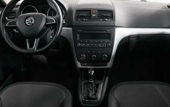 Skoda Yeti 1.40 робот, фото №1