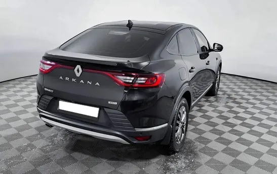 Renault Arkana 1.60 механика, фото №1
