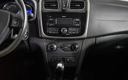 Renault Sandero 1.60 автомат, фото №1